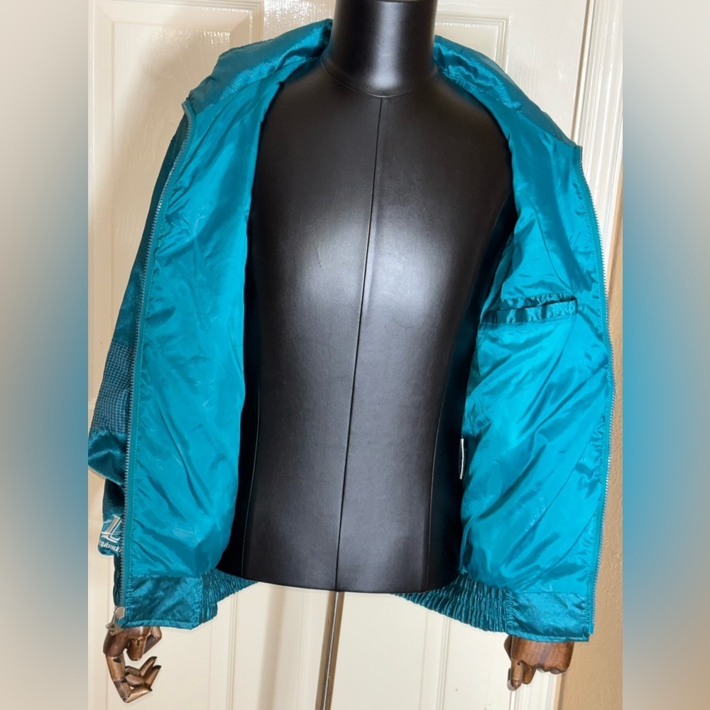VINTAGE MIAMI DOLPHINS 90s JACKET LOGO 7 SIZE “M” RARE​​ - Picture 10 of 13